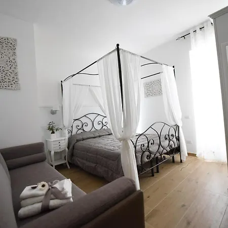Beb Pignatelli Couette-café 4*