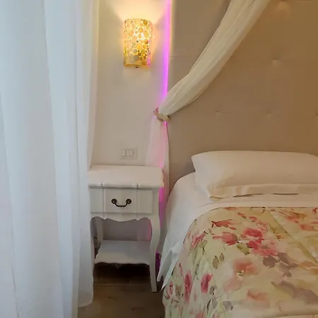 فندق مبيت وإفطار Beb Pignatelli 2*