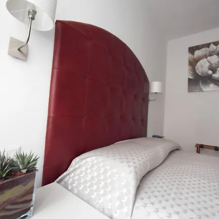 Beb Pignatelli Oda ve Kahvaltı 4*