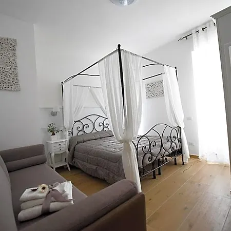 B&B Beb Pignatelli 4*