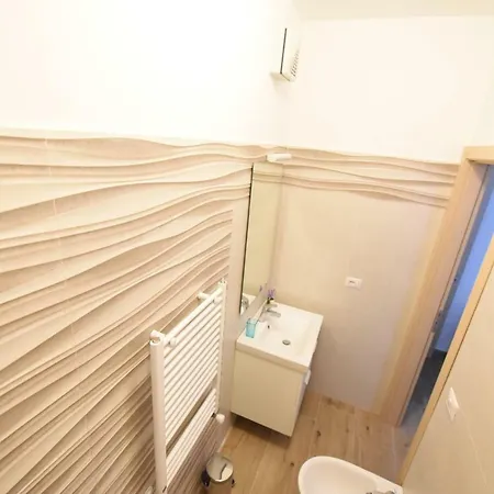 Beb Pignatelli Oda ve Kahvaltı 4*