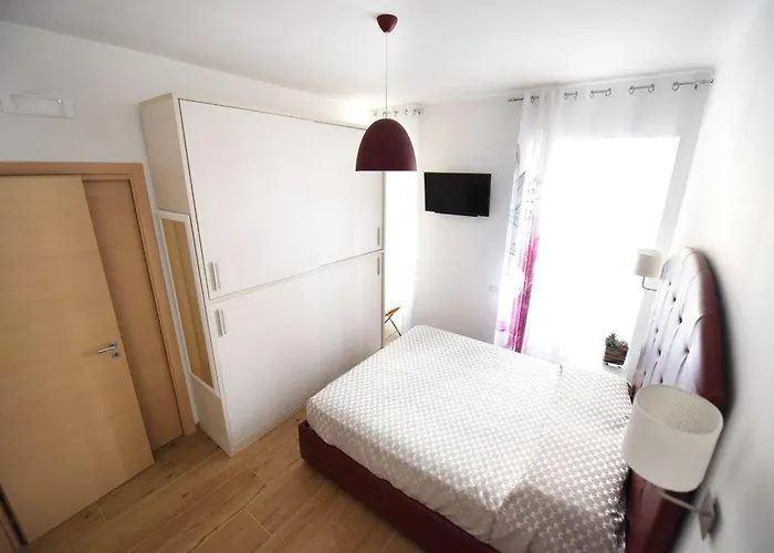 Beb Pignatelli Bed & Breakfast 4*