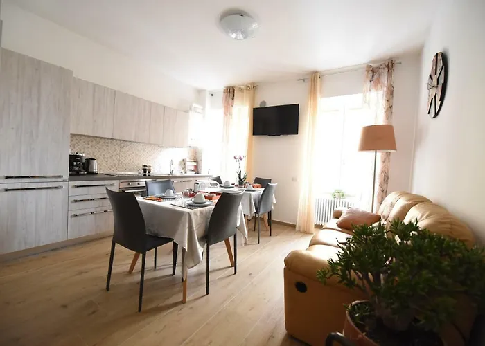 Beb Pignatelli Bed & Breakfast 4*